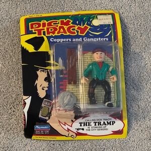 1990 Playmates Dick Tracy Cops and Gangsters : The Tramp Collectible Figure